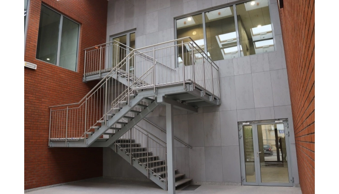 PB 00 |120x60x1cm | VHCT